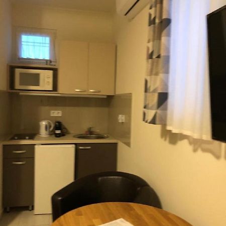 Jacint Apartman Bed & Breakfast Hajduszoboszlo Exterior photo