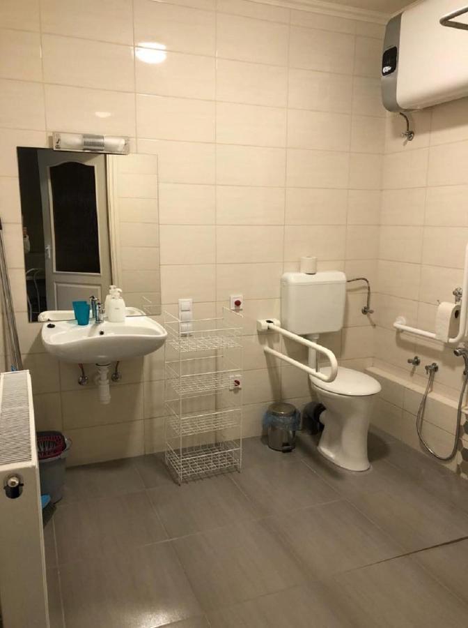 Jacint Apartman Bed & Breakfast Hajduszoboszlo Exterior photo