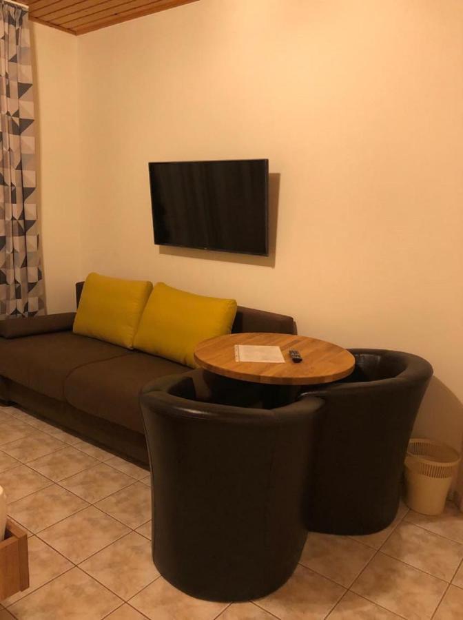 Jacint Apartman Bed & Breakfast Hajduszoboszlo Exterior photo